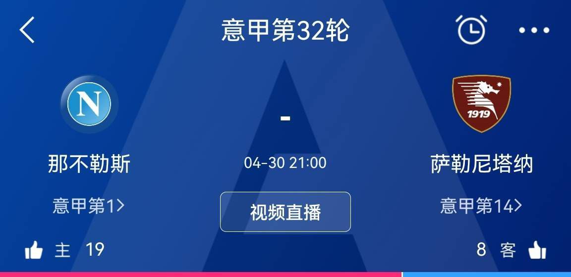 海报中，主演黄才伦干脆利落，用10个动作一气呵成完成男扮女装，从头到脚判若两人